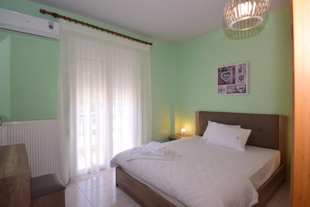 Bourlis Apartments Asprovalta Esterno foto